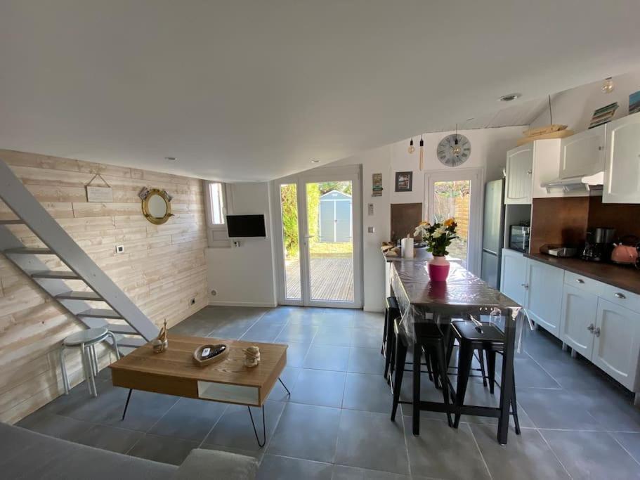 Agreable Maison, Plage A 400M, Jardin, Piscine Et Tennis Saint-Palais-sur-Mer Exteriér fotografie